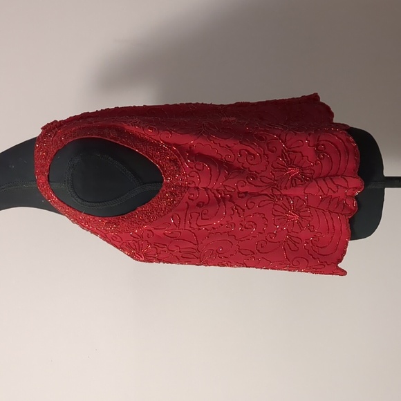 JMD NEW YORK 🔴Red Beaded Sleeveless Blouse - M - Picture 3 of 9